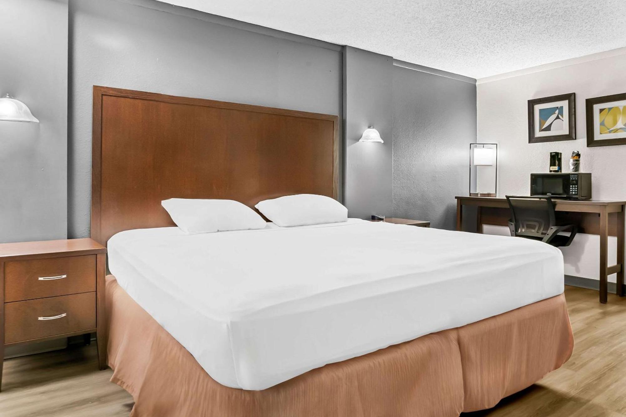 Rodeway Inn & Suites Saginaw Kültér fotó